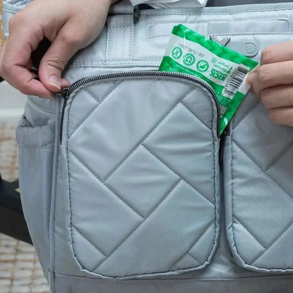 LUG Trotter Tote Bag / Shoulder Bag / Diaper Bag - Cloud Grey - Picture 10 of 16